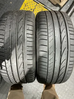 2x 245/45/17 Bridgestone run flat tires with 95% treads available for sale