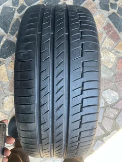 1x 245/45/19 Continental tyre with 95% treads available for sale