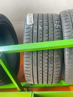 TWO 275/25/20 normal tyres with 98% treads available for sale