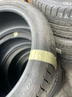 A clean set of 275/35/21 Pirelli tyres with 90% treads available for sale