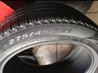 1x 275/45/21 Pirelli scorpion verde tyre with 90% treads available for sale