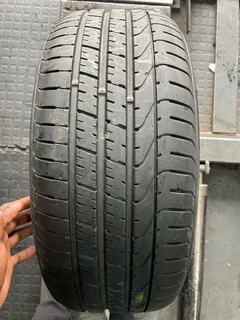 1x 245/40/19 Pirelli run tyre with 85% treads available for sale