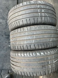 3x 205 40 17 Michelin pilot sport5 tyres with good treads available for sale
