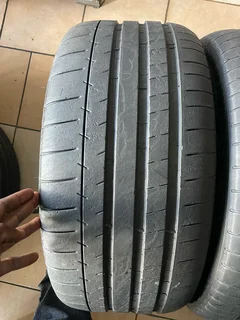 2x 255/35/19 Michelin pilot super sport available for sale