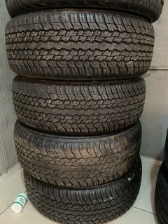 A clean set of 265/60/18 Dunlop Grandtrek at25 tyres with 95% treads available for sale
