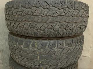TWO 265/70/16 Dunlop Grandtrek tyres with 85% treads available for sale