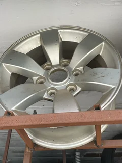 1x 16inch Ford Ranger rim available for sale