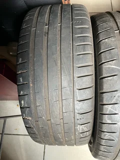 3x 205/40/17 Michelin sport5 tyres with good treads available for sale