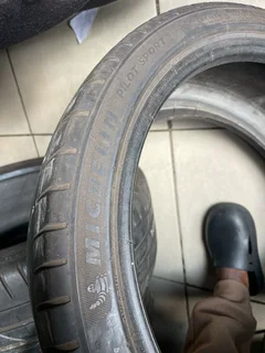 3x 205/40/17 Michelin sport5 tyres with good treads available for sale