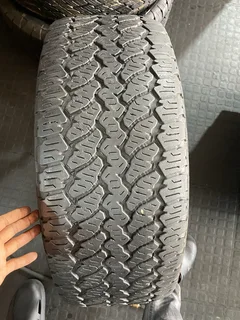 1x 255/55/19 general grabber tyre available for sale