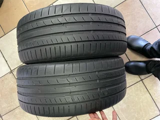 2x 225/40/18 Continental normal tyres with great treads available for sale