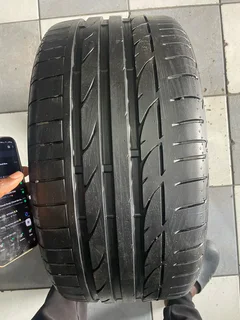 1x 245/35/18 Bridgestone run flat tire with 95% treads available