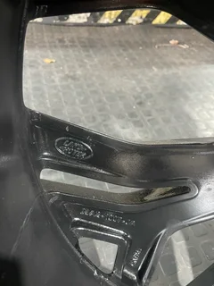 A clean set of 21inch Original Range Rover Evogue and Velar rims and tyres available for sale