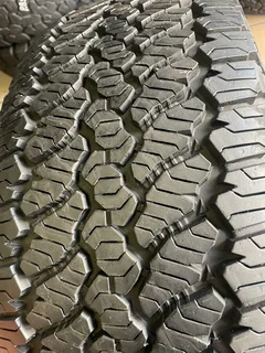 1x 265/60/18 general grabber tyre with 98% treads available for sale