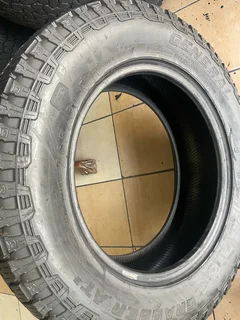 1x 265/60/18 general grabber tyre with 98% treads available for sale