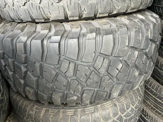 2x 35x12.50R27 Bf Goodrich mud terrain tyres with 85% treads available for sale