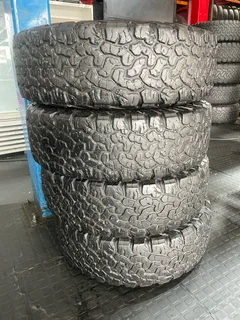 A good set of 215/75/15 bf Goodrich ko2 tyres with good treads available