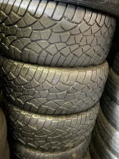 A clean set of 285/60/18 Cooper zeon tyres with good treads available for sale