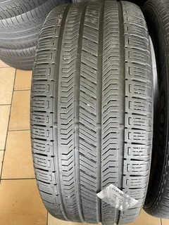 2x 275/45/22 Continental tyres with 90% treads available for sale