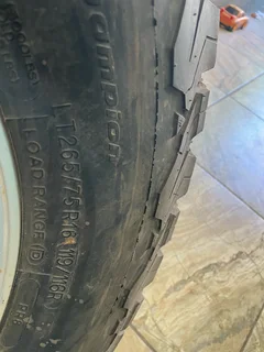 2x 265/75/16 Bf Goodrich ko2 tyres with 98% treads available for sale