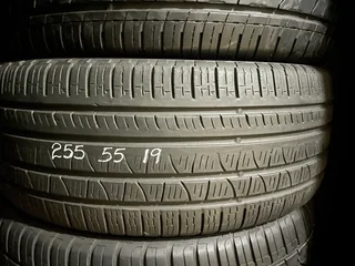1x 255/55/19 Pirelli scorpion verde tyre with good treads available