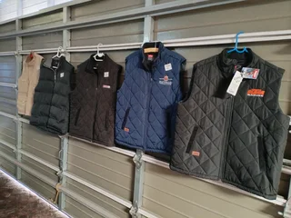 Men&#39;s puffer jackets
