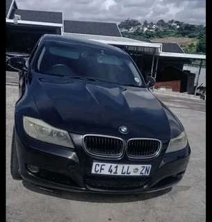 BMW E90 320D
