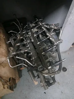 Bmw fuel rails and injectors petrol