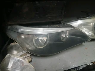 Bmw e60 standard right headlamp