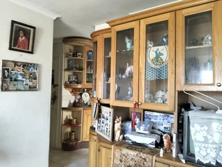 Furnished room for rent in north pine for a single and sober person only rental 3000  foon0815482482