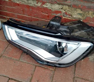 A3 Audi headlight available