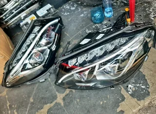 W205 mercedes Benz double xenon headlights