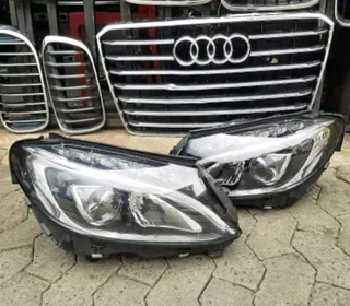 W205 mercedes Benz headlight available