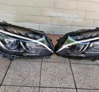 W205 mercedes Benz headlight double xenon