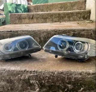 BMW E90 xenon headlight available
