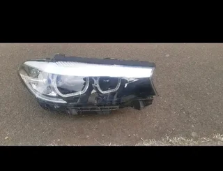 BMW G30 headlight available