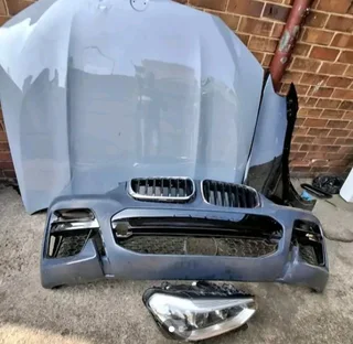 BMW X4 front bumper and bonnet headlight available