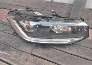 VW T cross headlight available