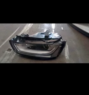 A4 Audi b8 headlight available