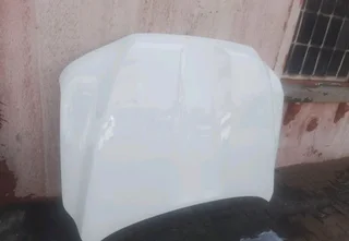 Toyota land cruiser bonnet available