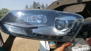 VW polo 6 GTi headlight available