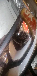 Vw Tiguan headlight available