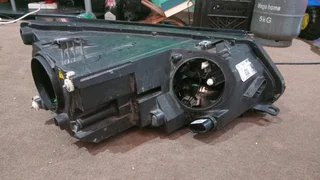 Vw Tiguan headlight available