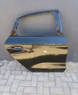 Audi door RS3 available