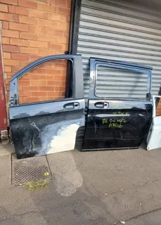 W447 Vito door mercedes Benz available