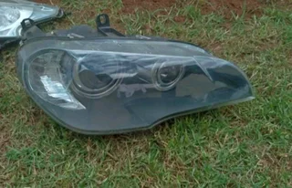 BMW X5 headlight available