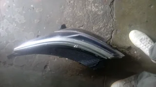 Kia seltos headlight available