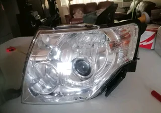 Mitsubishi headlight available