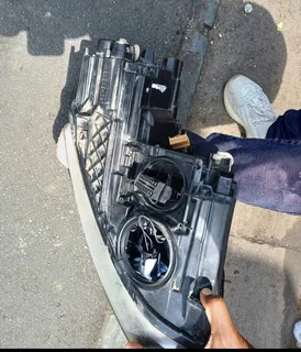 VW Polo 7 xenon headlight available