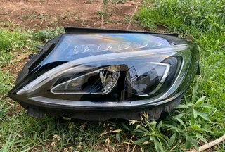 W205 single xenon headlight available